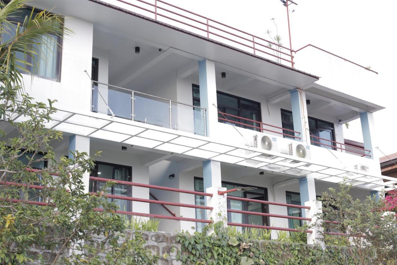 Casa Noah Hotel Tagaytay City Exterior foto
