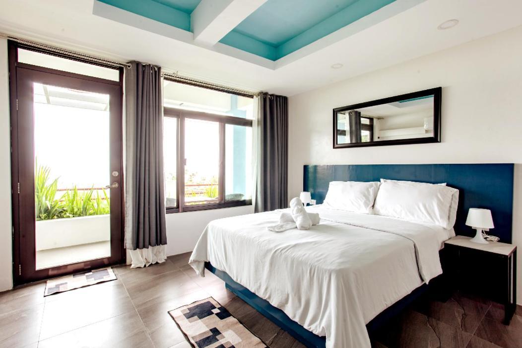 Casa Noah Hotel Tagaytay City Exterior foto